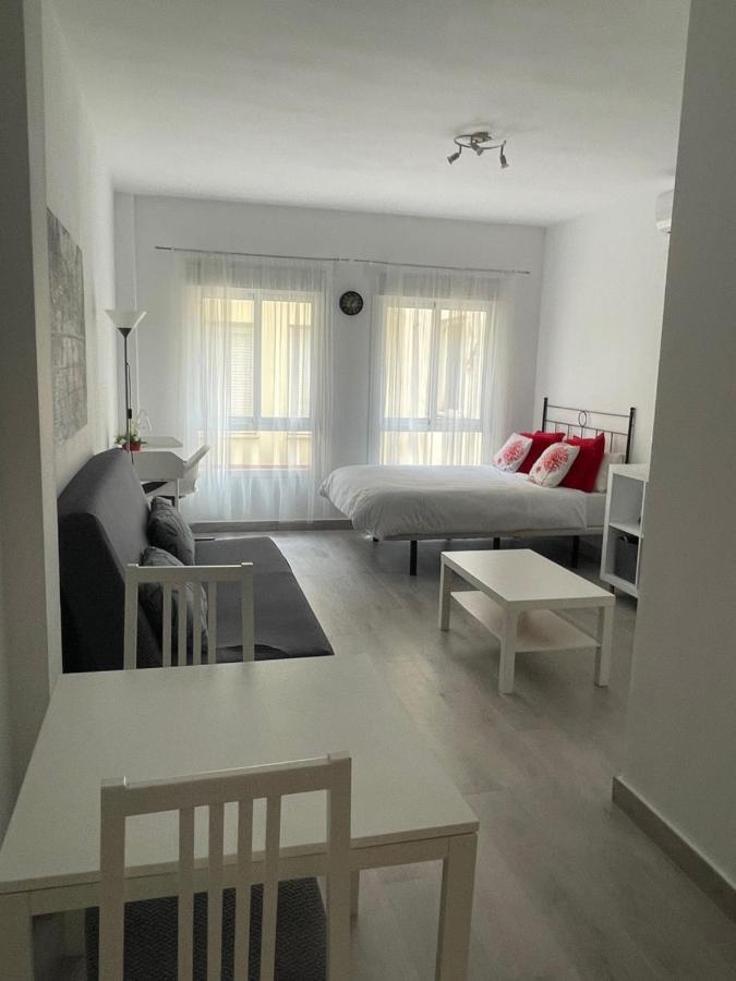 Victoria 68 Suite Málaga Dış mekan fotoğraf